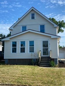 3914 Russell Ave, Parma, OH, 44134