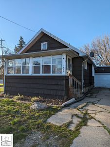 1508 E Cesar E Chavez Ave, Lansing, MI, 48906