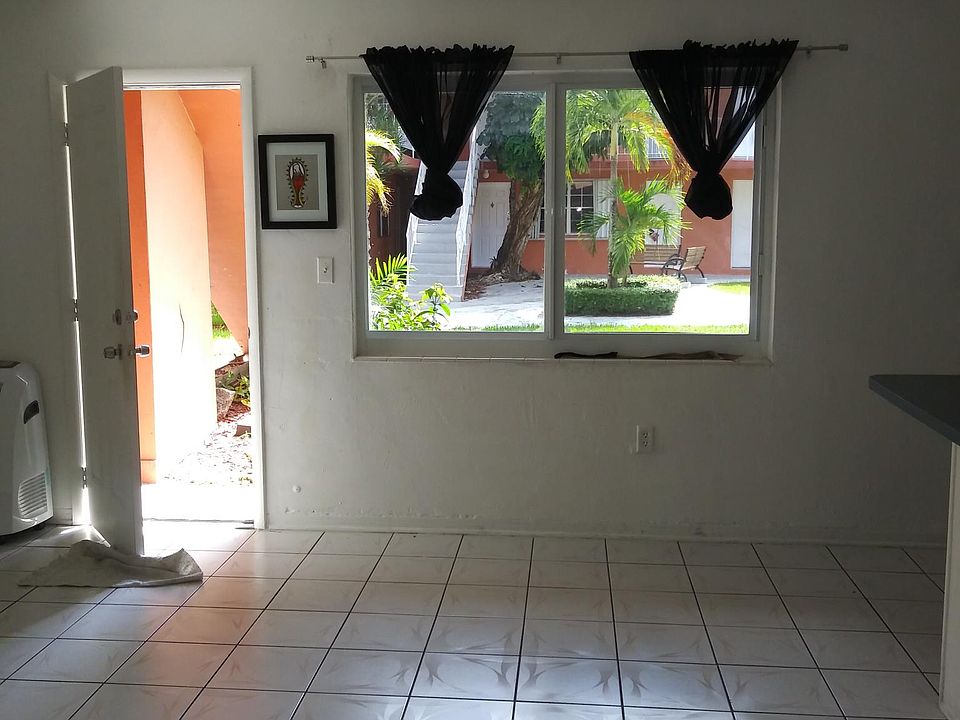 2nd image of 4500 SW 67th Ave #4