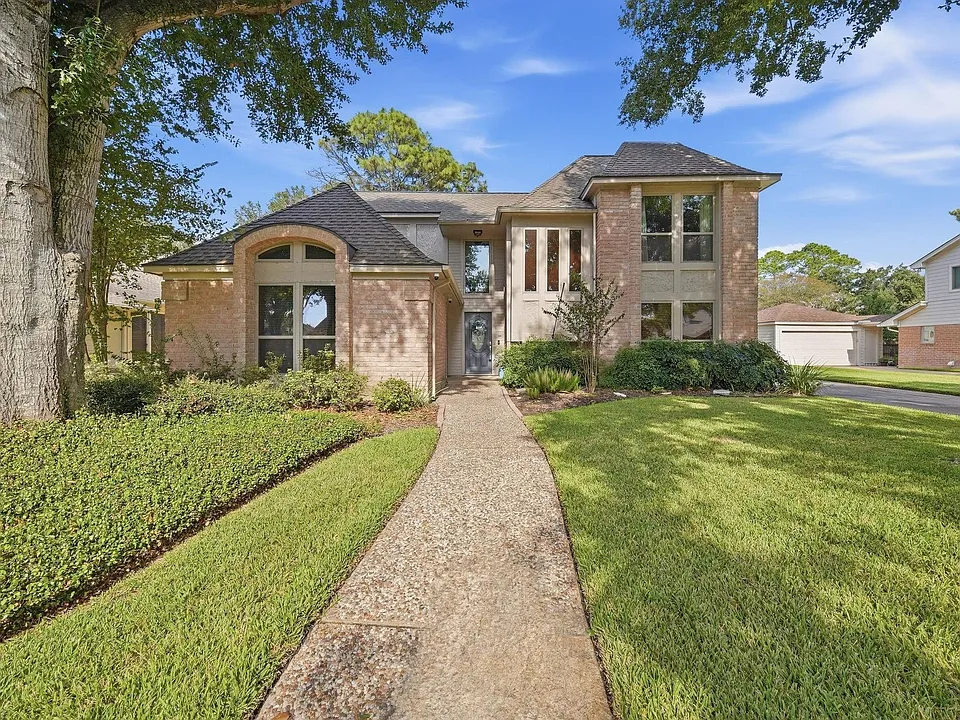 7711 Brook Springs Dr
