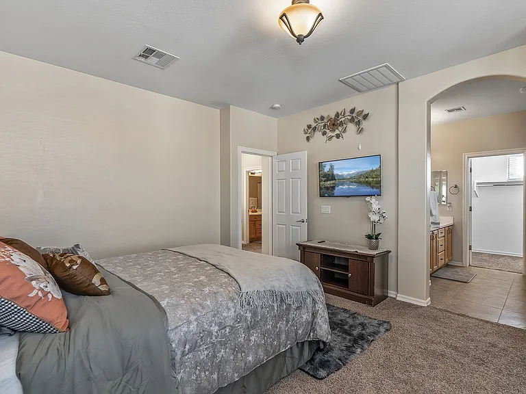 14592 W Acapulco Ln — Photo 15