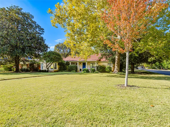 2500 Boyd Ave, Fort Worth, TX 76109