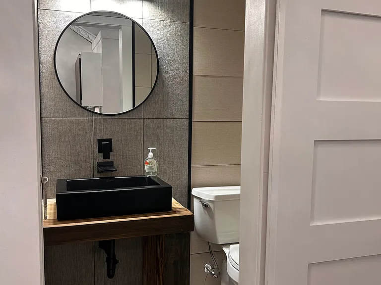 6402 Evanston Ave — Photo 17
