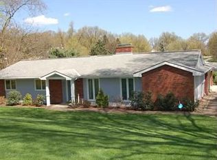 2021 Murdstone Rd, Pittsburgh, PA 15241