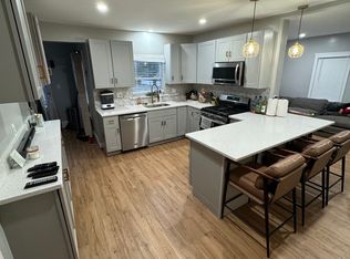 489 Lowell St FLOOR 2, Methuen, MA 01844
