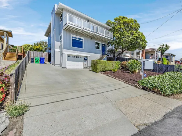 17210 President Dr, Castro Valley, CA 94546