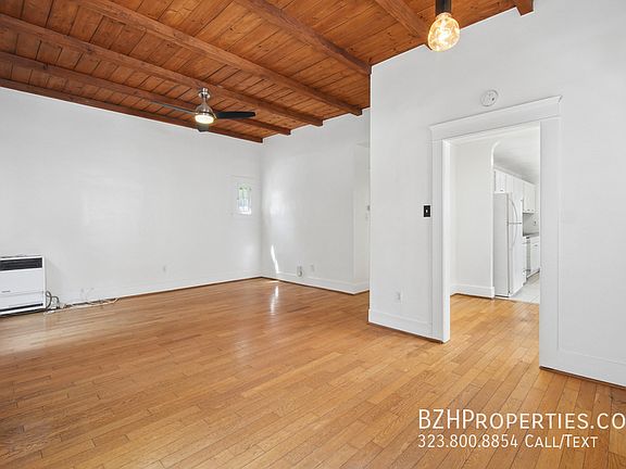 4th image of 2515 Elsinore St