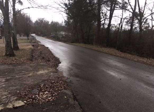 2nd image of 928 Irondale Rd