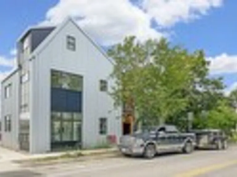 123 N 2nd St W #3 — Photo 6