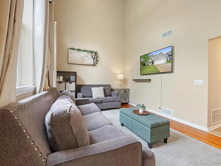 1677 Blackwell Ln — Photo 10