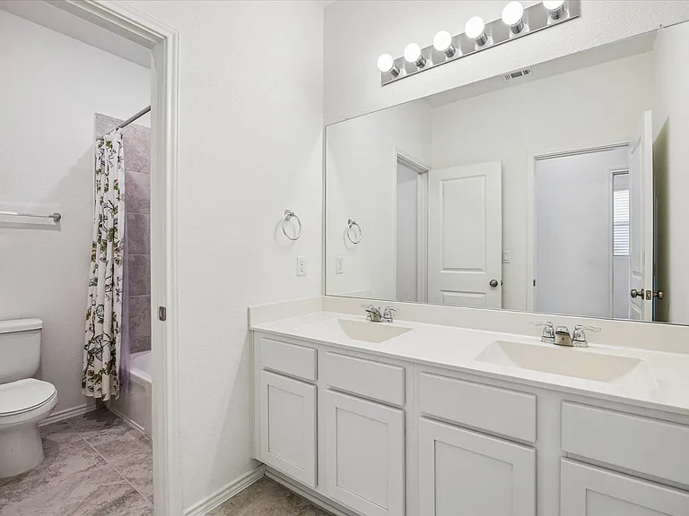 10303 Buster Dr — Photo 15