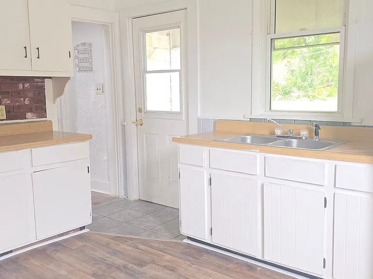 461 E Garfield Ave — Photo 4