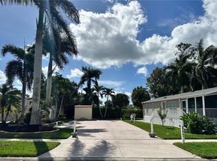 1275 Silver Lakes BLVD, NAPLES, FL 34114