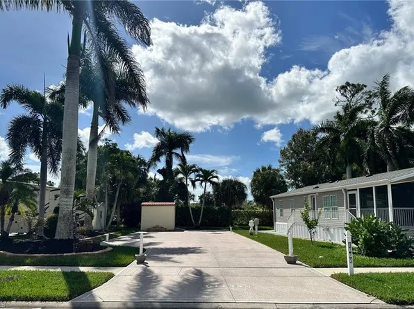 1275 Silver Lakes BLVD, NAPLES, FL 34114