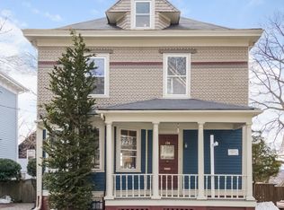 154 Congdon St, Providence, RI 02906