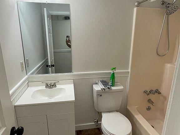 4th image of 15294 Northwood Hills Dr #B