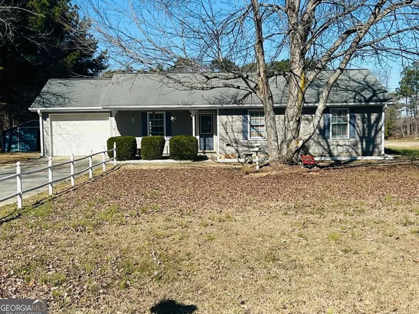 2755 Milton Bryan Dr, Loganville, GA 30052