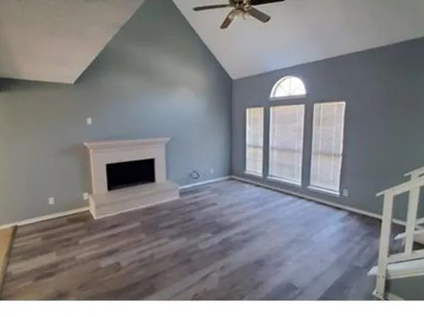 3804 O'B Crowe Dr, Dallas, TX 75227