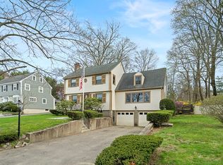 147 Beacon St, Milton, MA 02186