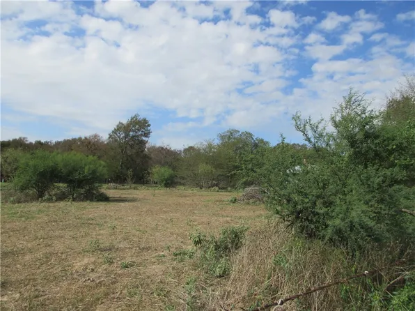 N Business Highway 6, Marlin, TX 76661