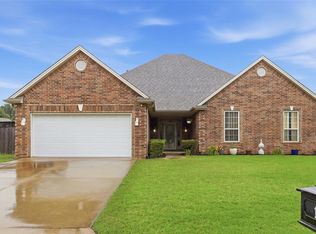1603 Windmill Ridge Dr, Shawnee, OK 74804