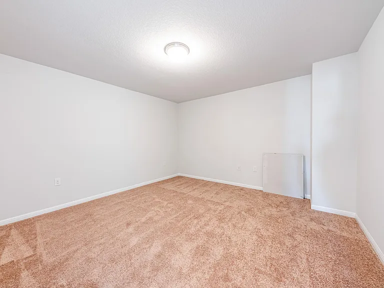 708 Durness Dr — Photo 14