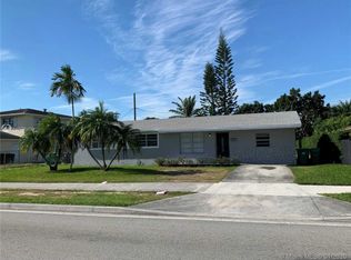 14810 Lincoln Blvd, Miami, FL 33176