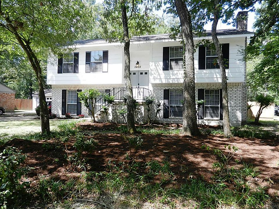 1st image of 2202 Riverford Dr