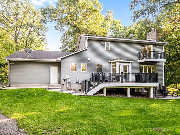 5th image of 13080 Forestview Cir N