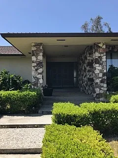 Expansive 3,600 Sq Ft Home on 10,000 Sq Ft Lot - Coming soon! — Photo 2