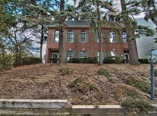 562 N Webster Ave, Scranton, PA 18510