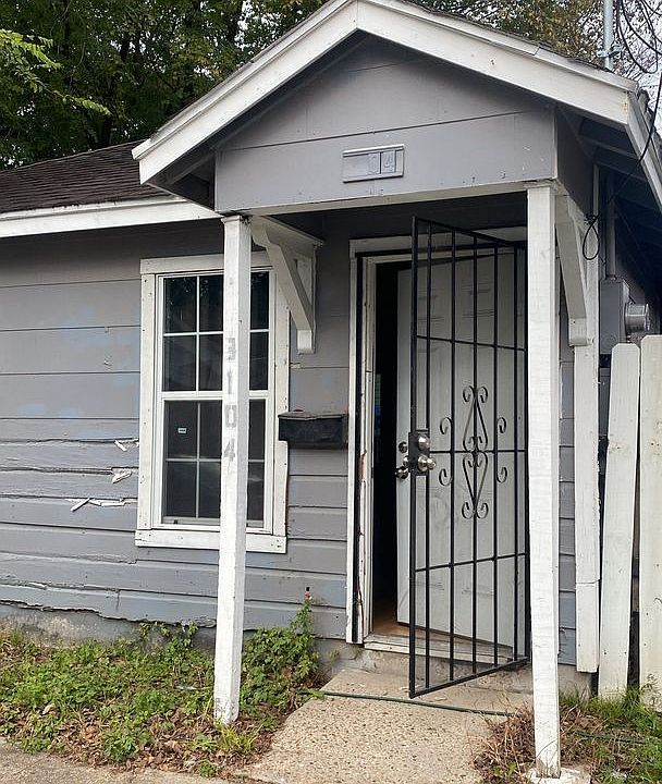3104 Burkett St, Houston, TX 77004 Zillow