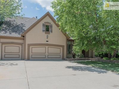 5704 Spinnaker Point, Parkville, MO, 64152