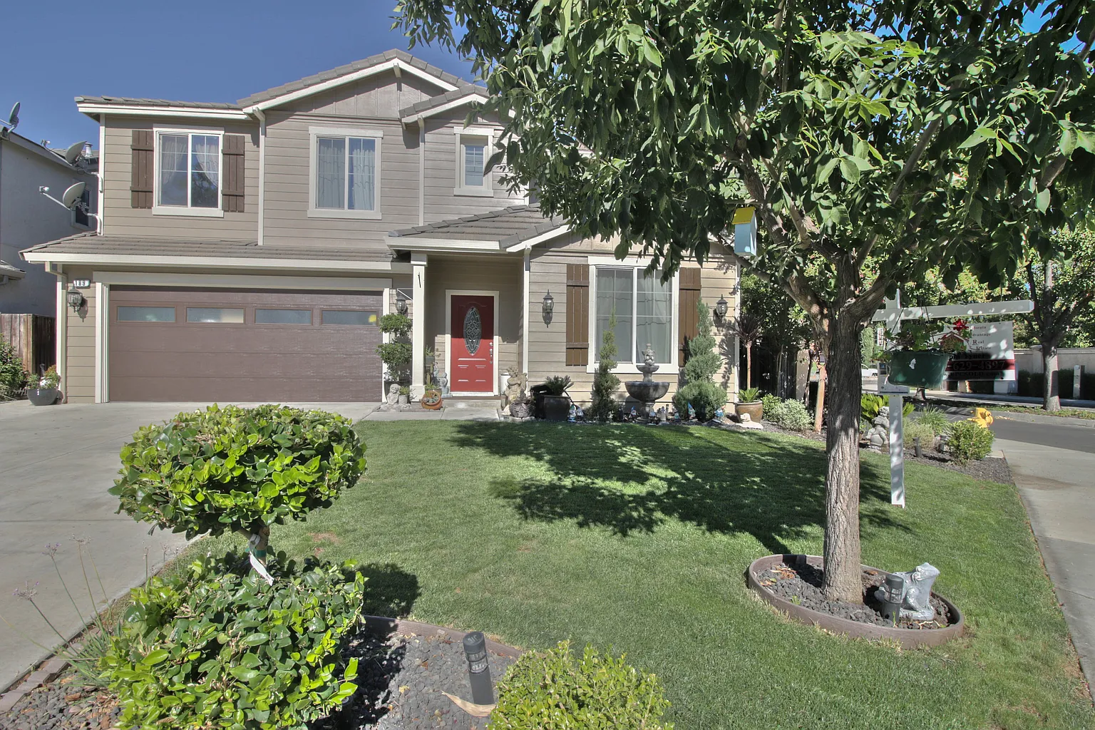 189 Burlington Dr photo 1