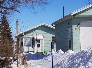 N10698 Howard Dr, Fox Lake, WI 53933
