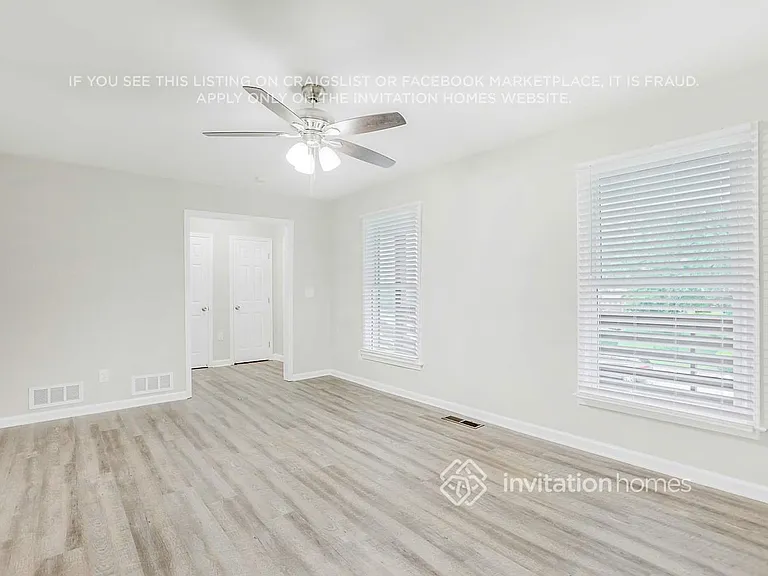 1838 Caribaea Trl SE — Photo 3