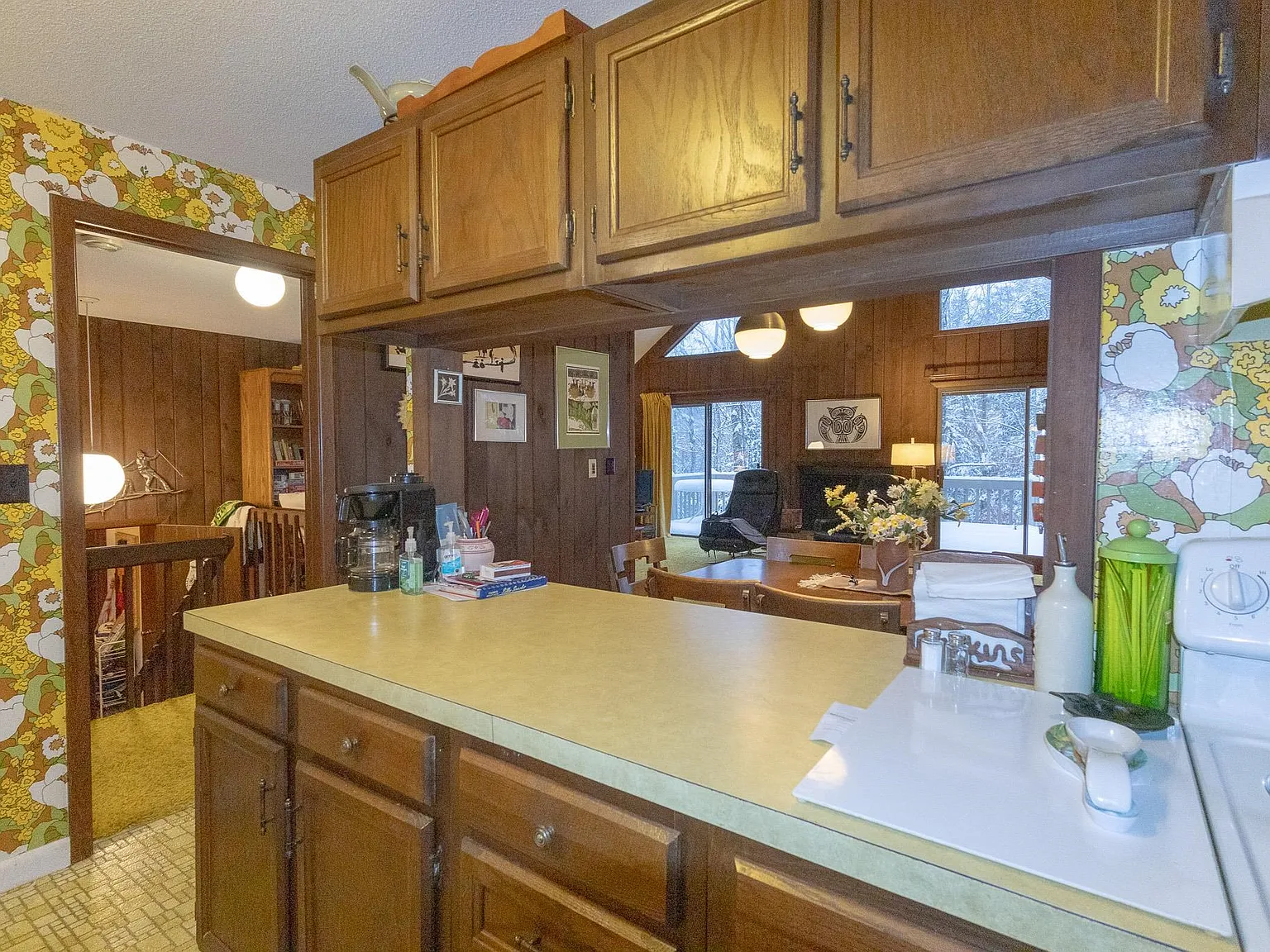 3 bed, 2.0 bath, 1616 sqft, $2,500 — Photo 4
