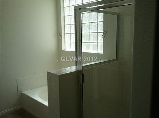 5th image of 5145 Gilleran Ave
