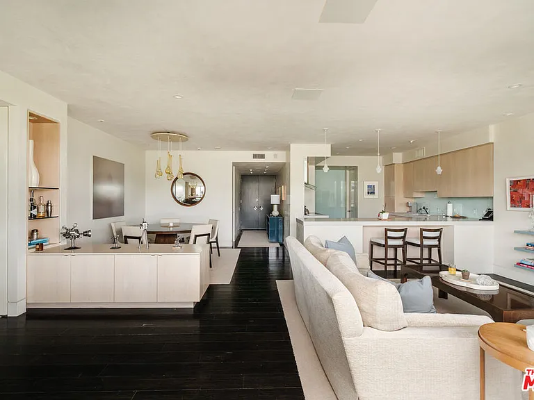 9255 Doheny Rd #2603 — Photo 4