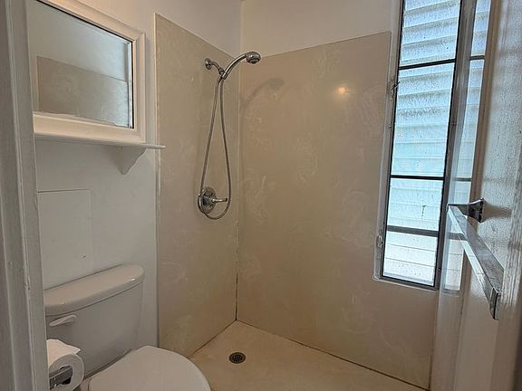 3rd image of 249 Kapili St #401B