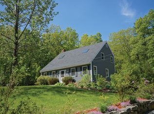 12 Walnut Hill Rd, Sandown, NH 03873