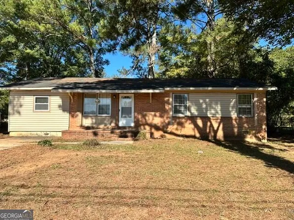1053 Porter Dr, Elberton, GA 30635
