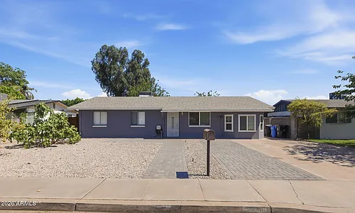 250 E Park Ave Photo 1