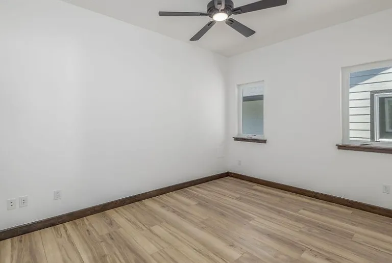 7847 N Mocha Loop — Photo 11