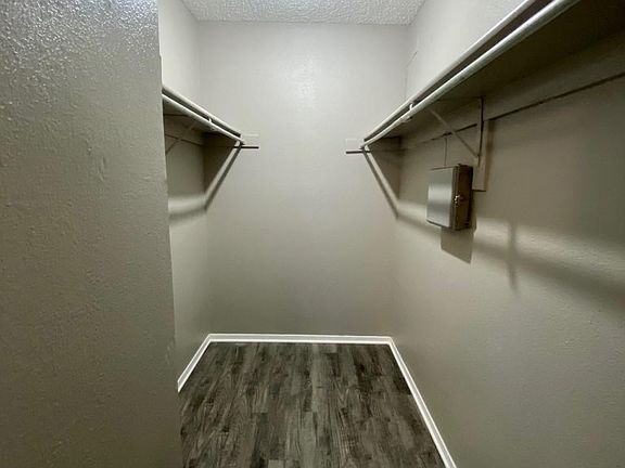 5th image of 422 Audra Ln APT D