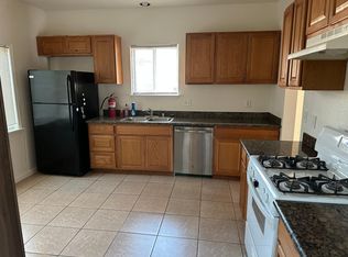 435 E Ellis St, Stockton, CA 95204