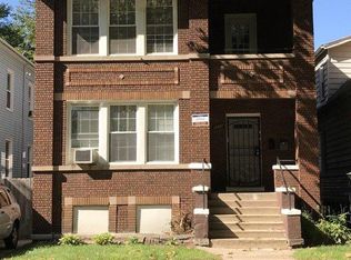 8226 S Marquette Ave #1, Chicago, IL 60617