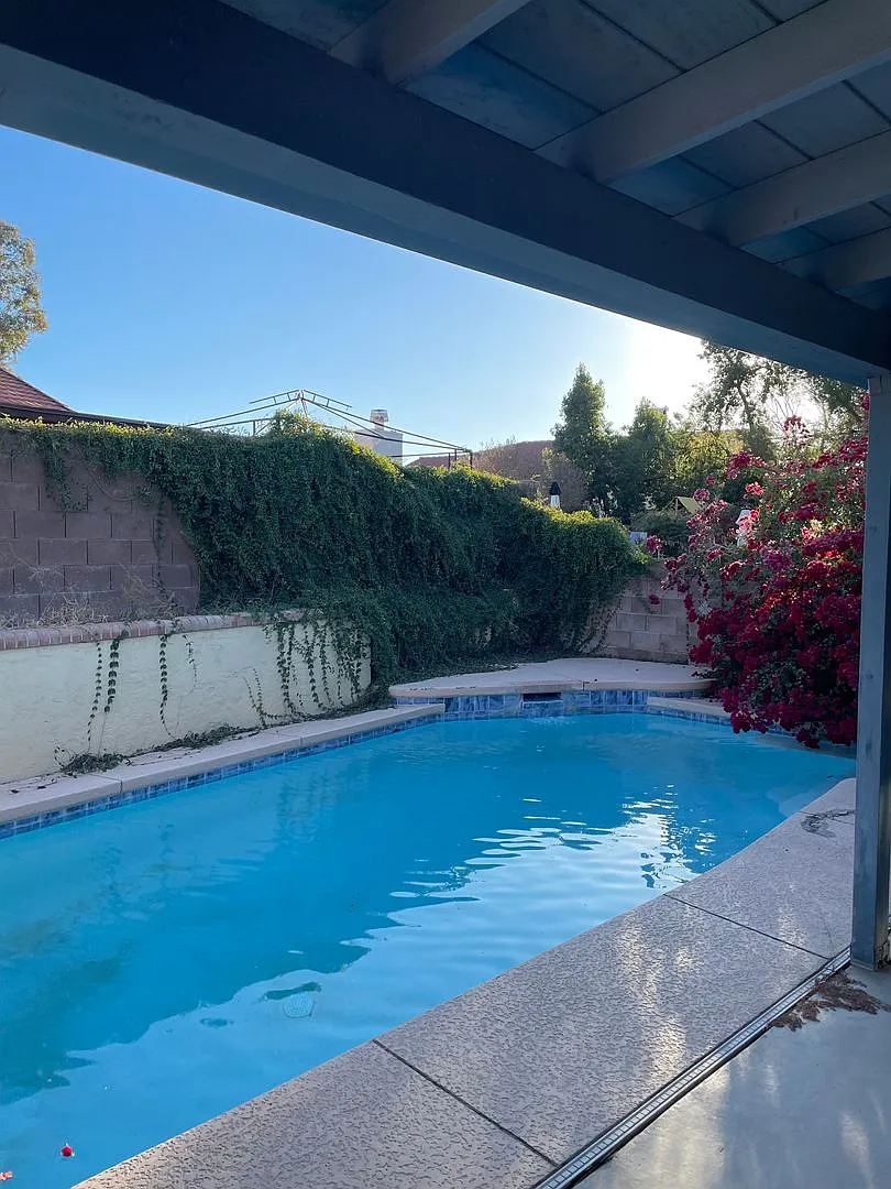 Coming Soon! Charming 3-Bedroom Home with Pool in Tucson, AZ — Photo 3