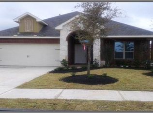 608 Sabinal, Webster, TX 77598