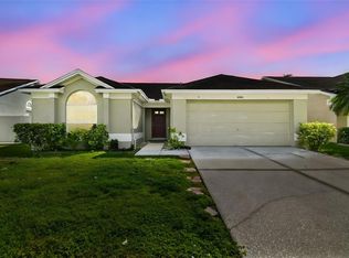 10039 Cedar Dune Dr, Tampa, FL 33624
